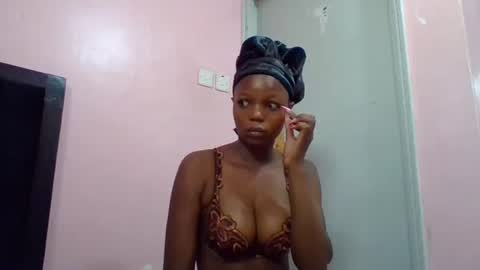 Snapshot of prettywendy21 chatting on 24, 9, 2025 prettywendy21 online show from 24, 9, 2025