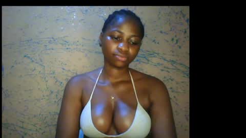 Snapshot of prettyxxpac chatting on 28, 4, 2026 prettyxxpac online show from 28, 4, 2026
