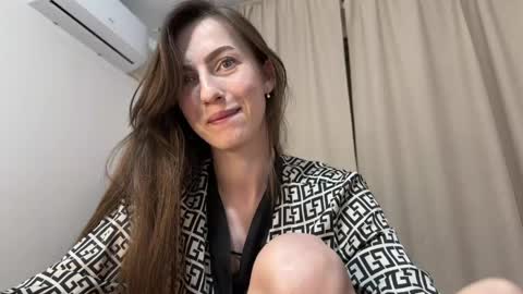 Snapshot of prettyyy_angel chatting on 16, 5, 2026 prettyyy_angel online show from 16, 5, 2026