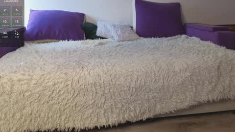 Snapshot of prettyyy_kitty chatting on 6, 4, 2026 Kitty online show from 6, 4, 2026