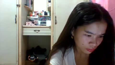 prety784828 online show from 9, 6, 2026