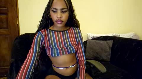 Snapshot of priceless_sexy chatting on 16, 3, 2026 priceless_sexy online show from 16, 3, 2026