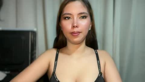 Snapshot of pricelessbeautyxxx chatting on 14, 7, 2026 TINA online show from 14, 7, 2026