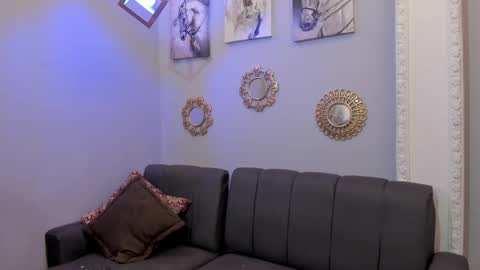 prince_arthur77 online show from 21, 2, 2025