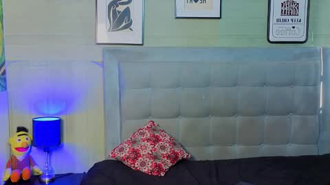 prince_arthur77 online show from 25, 2, 2026