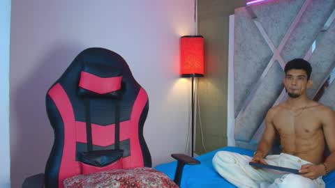 Snapshot of prince_arthur77 chatting on 19, 4, 2026 prince_arthur77 online show from 19, 4, 2026