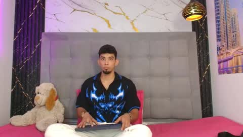 Snapshot of prince_arthur77 chatting on 3, 5, 2026 prince_arthur77 online show from 3, 5, 2026