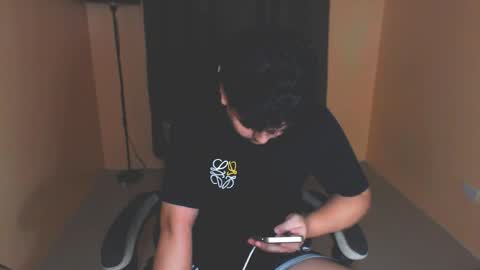 Snapshot of prince_killian chatting on 17, 4, 2026 Killian online show from 17, 4, 2026