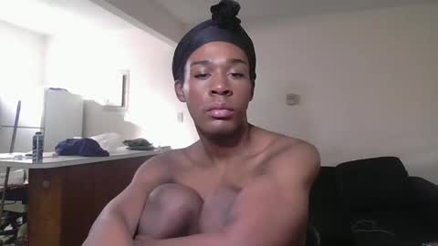 Snapshot of princeofmisfit chatting on 17, 11, 2025 princeofmisfit online show from 17, 11, 2025