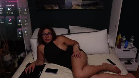 Princesa Ari online show from 2, 11, 2025