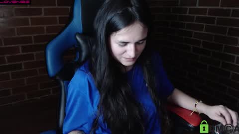 Snapshot of princesa_leia_zathur chatting on 28, 10, 2025 Leia online show from 28, 10, 2025