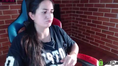 Snapshot of princesa_leia_zathur chatting on 8, 11, 2025 Leia online show from 8, 11, 2025