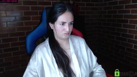 Snapshot of princesa_leia_zathur chatting on 9, 1, 2026 Leia online show from 9, 1, 2026