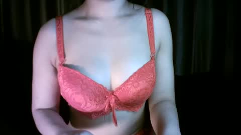 Snapshot of princess916446 chatting on 13, 12, 2024   princess   online show from 13, 12, 2024