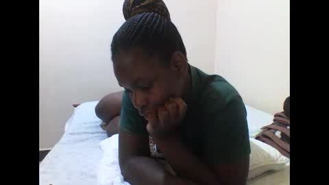 Snapshot of princess_cutie chatting on 2, 5, 2026 princess online show from 2, 5, 2026