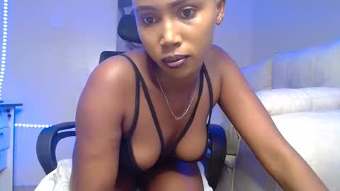 Snapshot of princess_princessa chatting on 13, 2, 2025 princess_princessa online show from 13, 2, 2025