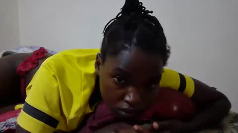 Snapshot of princess_scovia chatting on 6, 3, 2026 princess_scovia online show from 6, 3, 2026