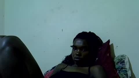Snapshot of princess_scovia chatting on 25, 6, 2026 princess_scovia online show from 25, 6, 2026