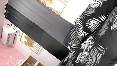 Estela online show from 26, 2, 2025