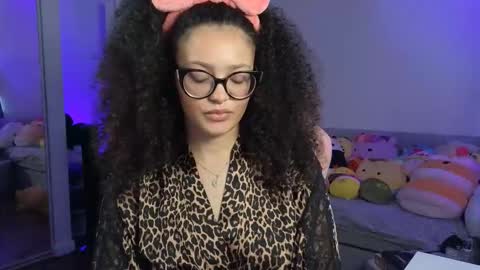 Snapshot of princessamberrrxo chatting on 29, 11, 2025 Amber online show from 29, 11, 2025