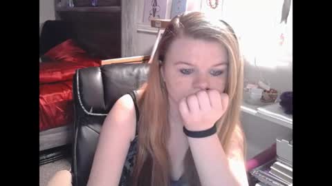 Snapshot of princessbunny420 chatting on 19, 6, 2026 princessbunny420 online show from 19, 6, 2026