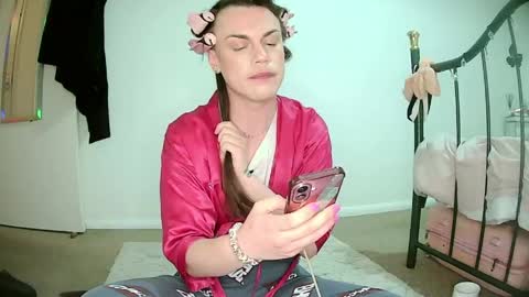 Snapshot of princesscaseygrey chatting on 1, 4, 2026 KCGREY online show from 1, 4, 2026