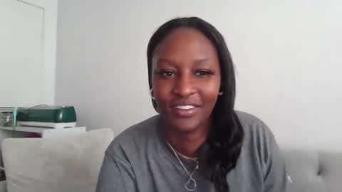 Snapshot of princesscosima chatting on 27, 10, 2025 PrincessCosimaChinky online show from 27, 10, 2025