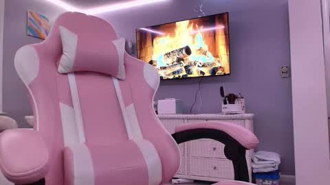 Snapshot of princesselysia99 chatting on 31, 1, 2026 Princess Elysia online show from 31, 1, 2026