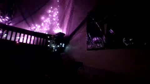 Holly love online show from 1, 10, 2025