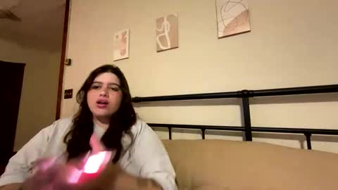 Snapshot of princesslaylaa chatting on 31, 3, 2026 princessviccxo online show from 31, 3, 2026