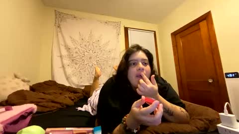 Snapshot of princesslaylaa chatting on 4, 4, 2026 princessviccxo online show from 4, 4, 2026