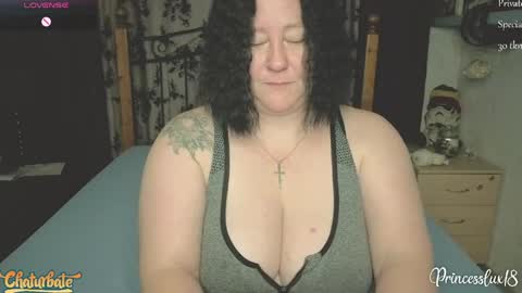 Snapshot of princesslux18 chatting on 14, 4, 2026 Lux Alot Luxi online show from 14, 4, 2026