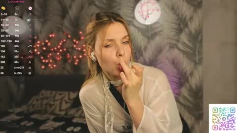 Snapshot of princessshina chatting on 2, 5, 2026 Hina online show from 2, 5, 2026