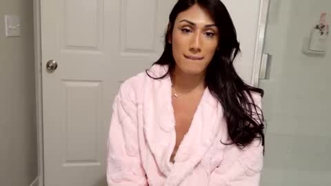 Snapshot of prinxessally chatting on 6, 3, 2025 Prinxessally online show from 6, 3, 2025