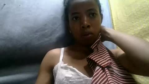 prisca880319 online show from 28, 4, 2026