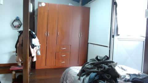 Snapshot of prismm_ chatting on 15, 4, 2026 prismm_ online show from 15, 4, 2026