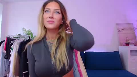Nansy online show from 30, 6, 2026