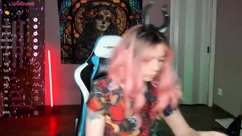 Di online show from 11, 11, 2025