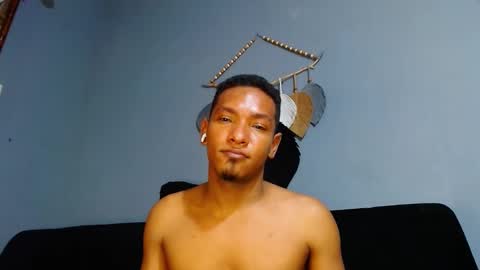 Grande y Gruesa online show from 23, 1, 2025