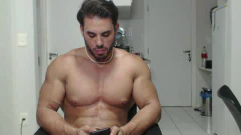 Snapshot of promuscles4u chatting on 23, 1, 2025 promuscles4u online show from 23, 1, 2025