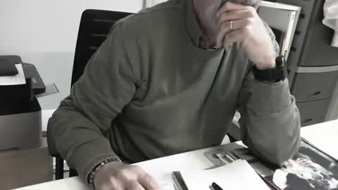 mature hairy guy online show from 15, 2, 2025