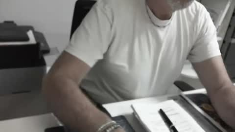 Snapshot of proplan chatting on 28, 5, 2026 mature hairy guy online show from 28, 5, 2026