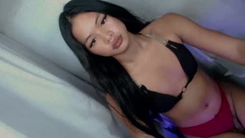 hi follow me its ALTHEA  online show from 15, 6, 2026