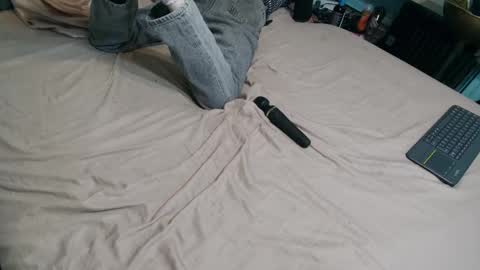 Snapshot of prxscillia_tx chatting on 23, 10, 2025 prxscillia_tx online show from 23, 10, 2025