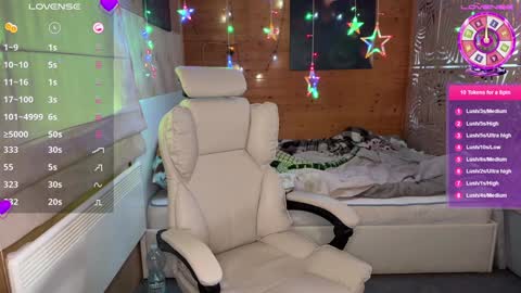 Snapshot of ps4pro chatting on 20, 1, 2025 Queen of Pain online show from 20, 1, 2025