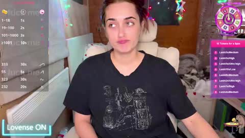 Snapshot of ps4pro chatting on 24, 2, 2025 Queen of Pain online show from 24, 2, 2025