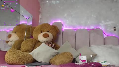 Snapshot of puca_eboony chatting on 10, 2, 2025 pucca online show from 10, 2, 2025