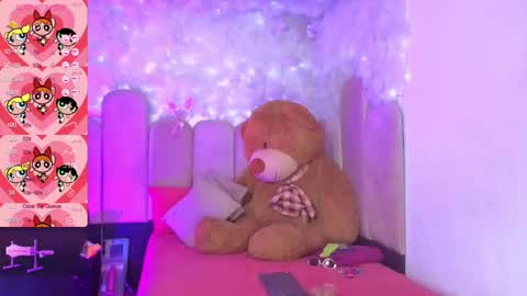 Snapshot of puca_eboony chatting on 7, 10, 2025 pucca online show from 7, 10, 2025