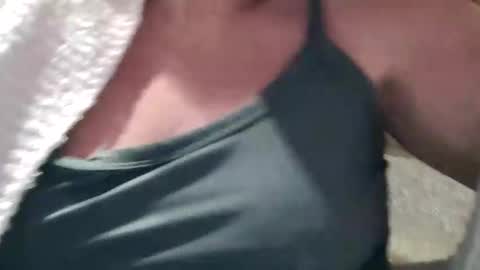 Snapshot of puddleslut420 chatting on 18, 11, 2025 Puddles online show from 18, 11, 2025