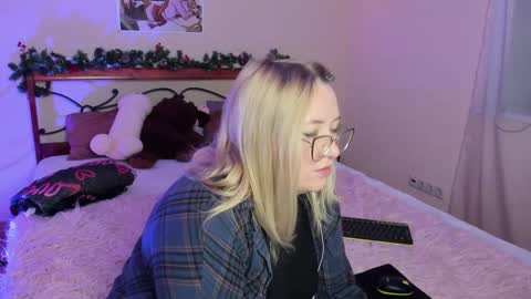 puffybun online show from 22, 12, 2024